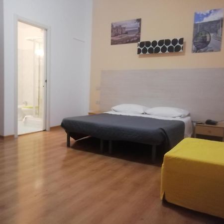 Hotel Alabarda Триест Екстериор снимка