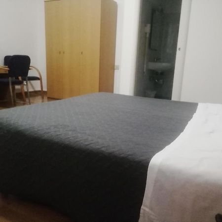 Hotel Alabarda Триест Екстериор снимка