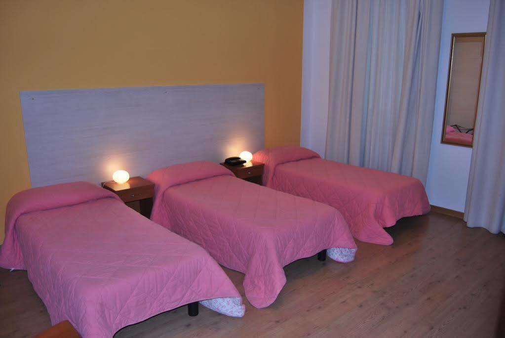 Hotel Alabarda Триест Екстериор снимка