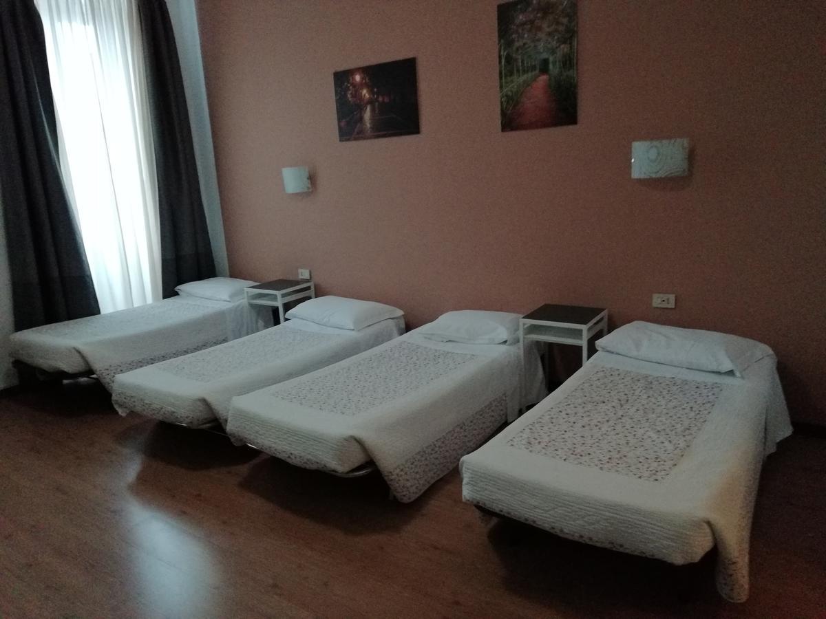 Hotel Alabarda Триест Екстериор снимка